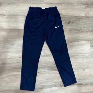 Nike sweatpants boys size medium